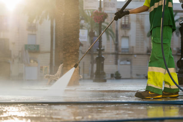 Best Sidewalk Pressure Washing  in Berlin, NH